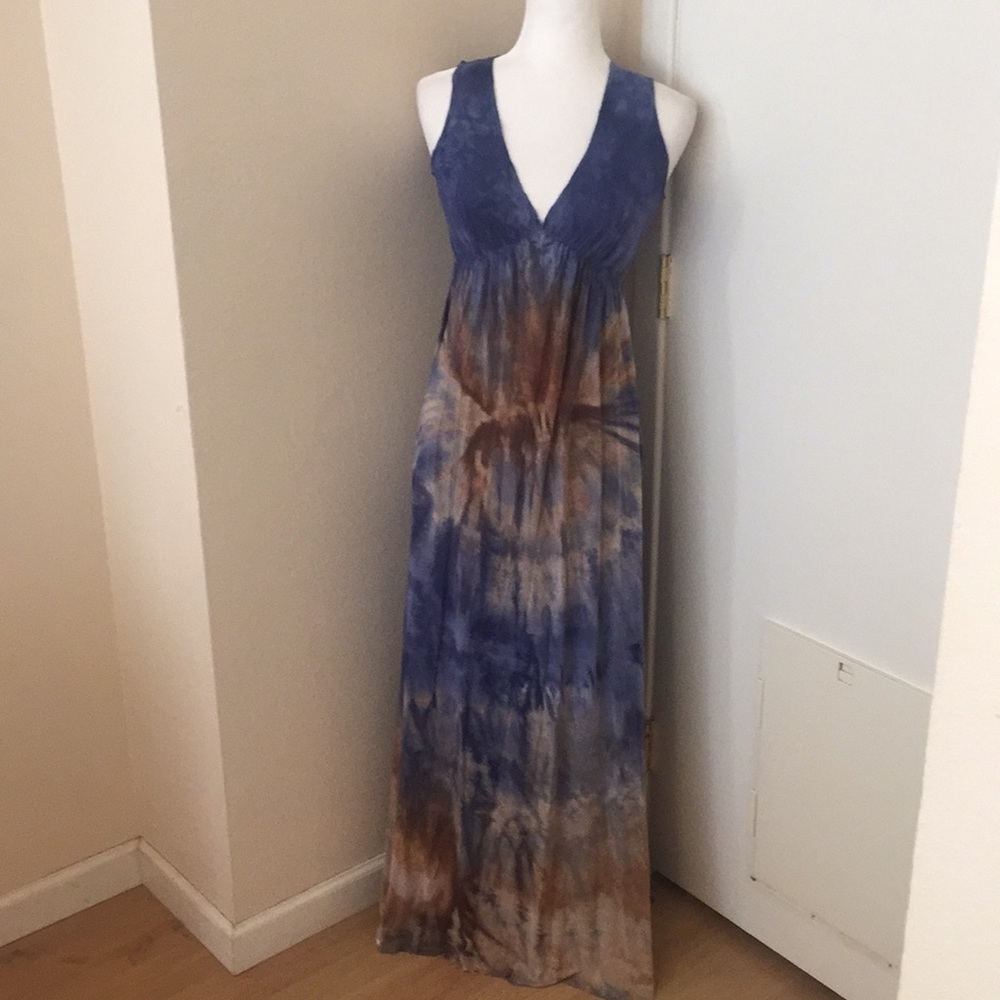 S NWOT LOVE TANJANE Maxi Dress BB52 2220